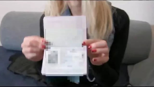 نقاش خال کوبی برای عشق ورزیدن کمی دانلود فیلم سکسی با لینک استراحت می کند
